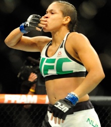 amanda nunes